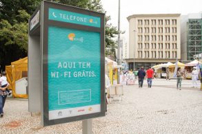 Orelhão da Oi terá WiFi em Florianópolis