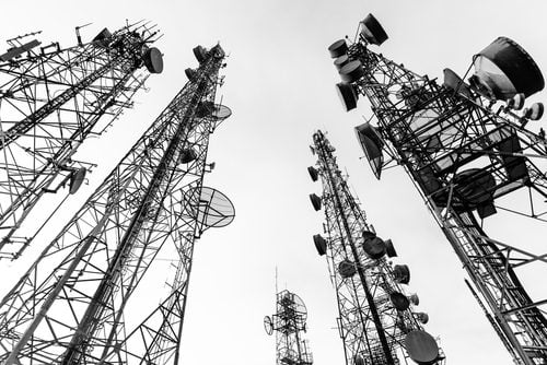 Telecom Italia já teria três propostas por sua empresa de infraestrutura