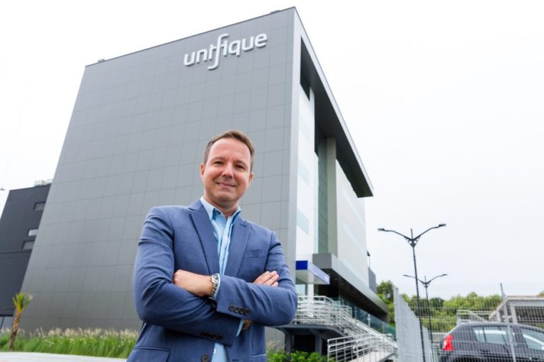 Unifique pronta para voltar às compras de provedores