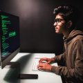 Quality abre vagas em TIc. Crédito-Freepik