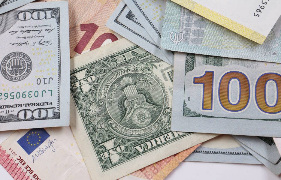 Venda de moeda estrangeira bate recorde em 2022 - Crédito : Freepik