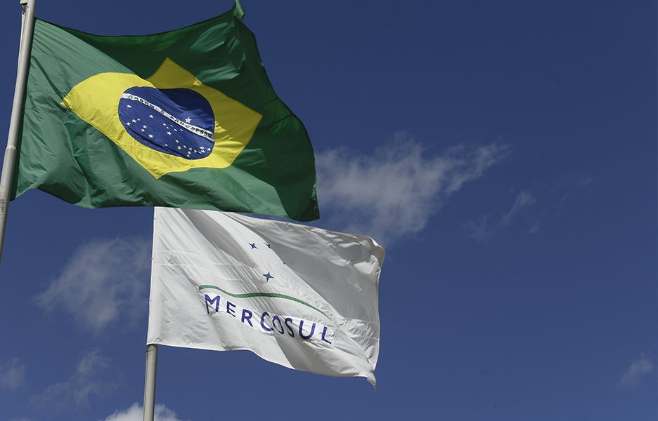 Anatel abre consulta pública para consolidar normas do Mercosul