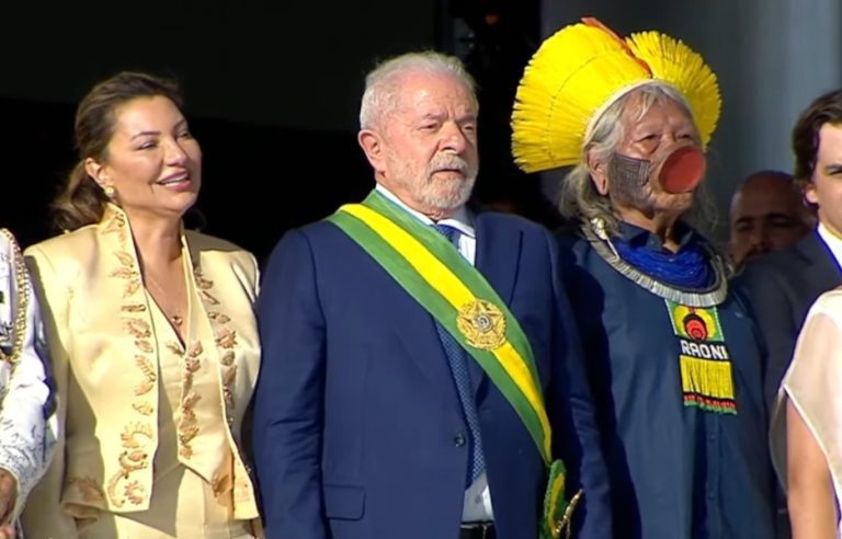 Lula assina decretos dos ministériosCredito: tv Brasil EBC/Agência Brasil