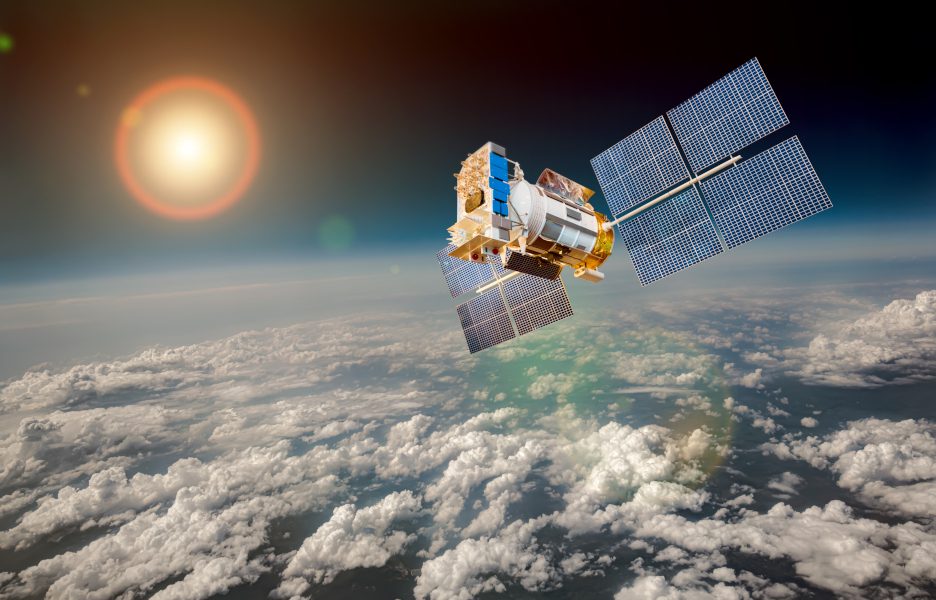 FCC constitui departamento para regulamentar satélites