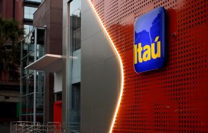 Fachada Itaú Unibanco