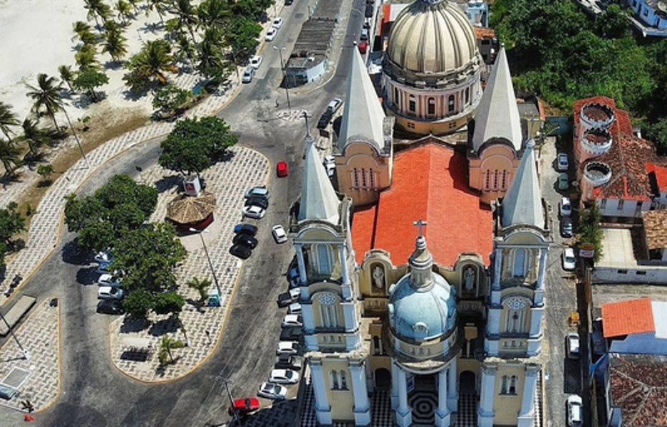 Catedral de Ilhéus, na Bahia. Cidade é uma nas quais a TIM anunciou cobertura 5G (Foto: Wikimedia-Commons)