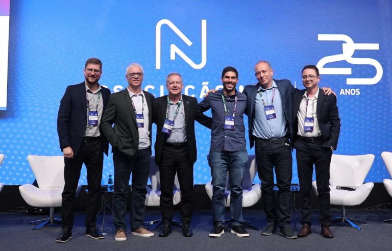 Evento Neo 25 Anos