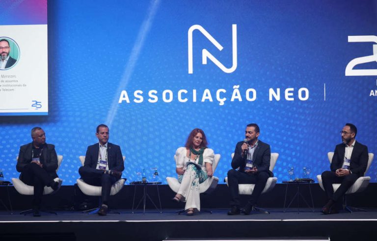 Evento Neo 25 Anos