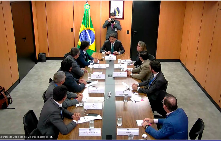 Reunião de associações de provedores com Juscelino Filho, ministro das Comunicações (Divulgação)