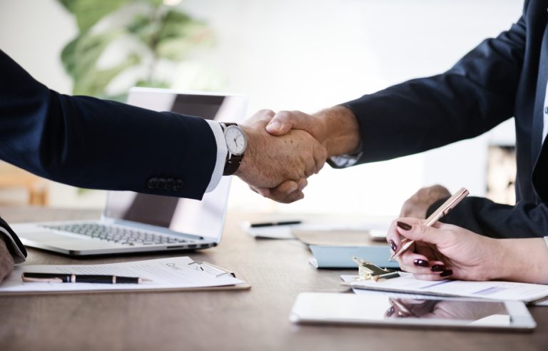 Um Telecom se associa à Associação Brasileira de Data Center