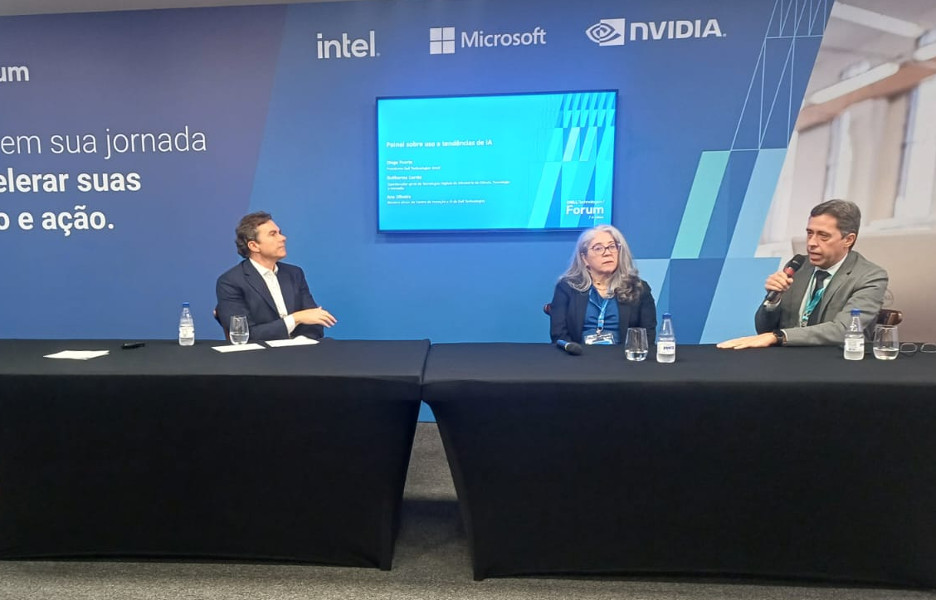 Diego Puerta, presidente da Dell Technologies Brasil, Ana Oliveira, diretora do centro de inovação da Dell, e Guilherme Corrêa, do MCTI