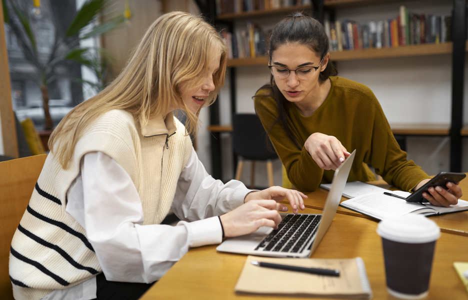 Huawei e MEC firmam parceria para capacitação de mulheres em tecnologia