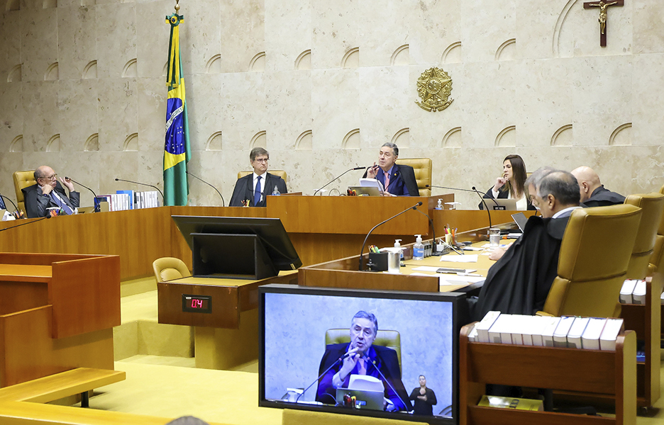 Ministro Luís Roberto Barroso apresenta voto sobre Marco Civil da Internet após relatores | Foto: Gustavo Moreno/STF