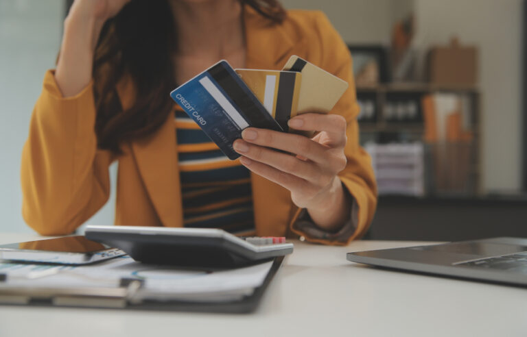 Setor de meios de pagamento lança parcelamento de dívida do cartão de crédito