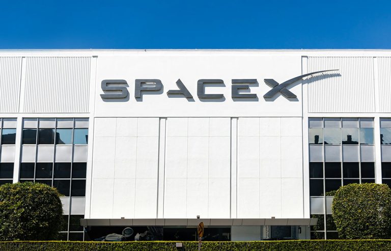 SpaceX base