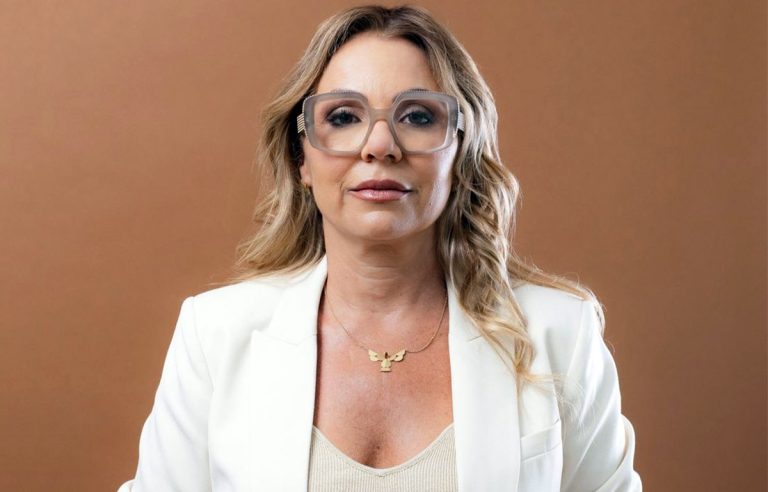 Padtec - Alessandra-Karine
