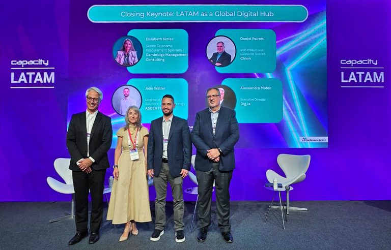 Painel encerramento Capacity LATAM América Latina