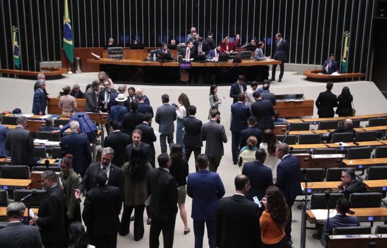 Foto: Vinícius Loures/Câmara dos Deputados/Sessão Deliberativa Extraordinária/9/2/2026 PNID PL