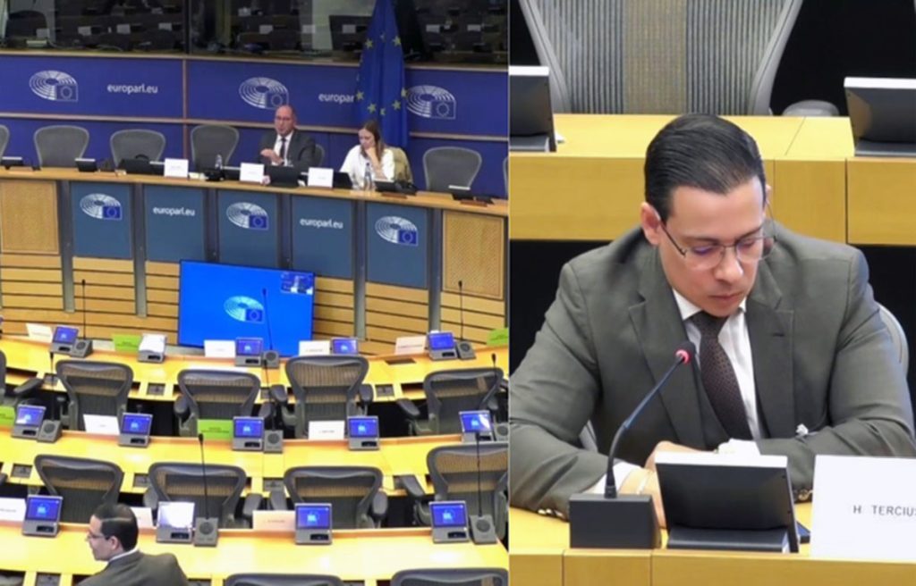 MCom defende soberania digital do Brasil em fala no Parlamento Europeu