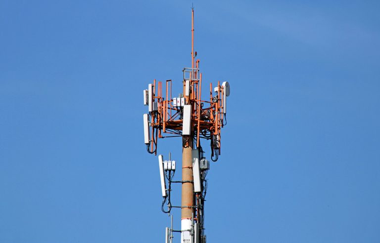 Antena de celular TIM e Huawei