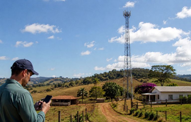 CNH TIM conectividade rural