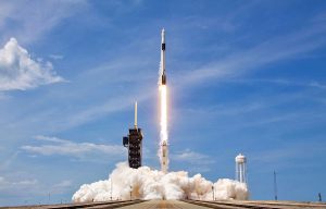 SpaceX lançamento foguete
