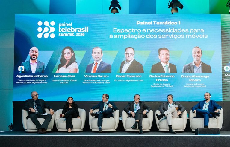 Claro TIM debate