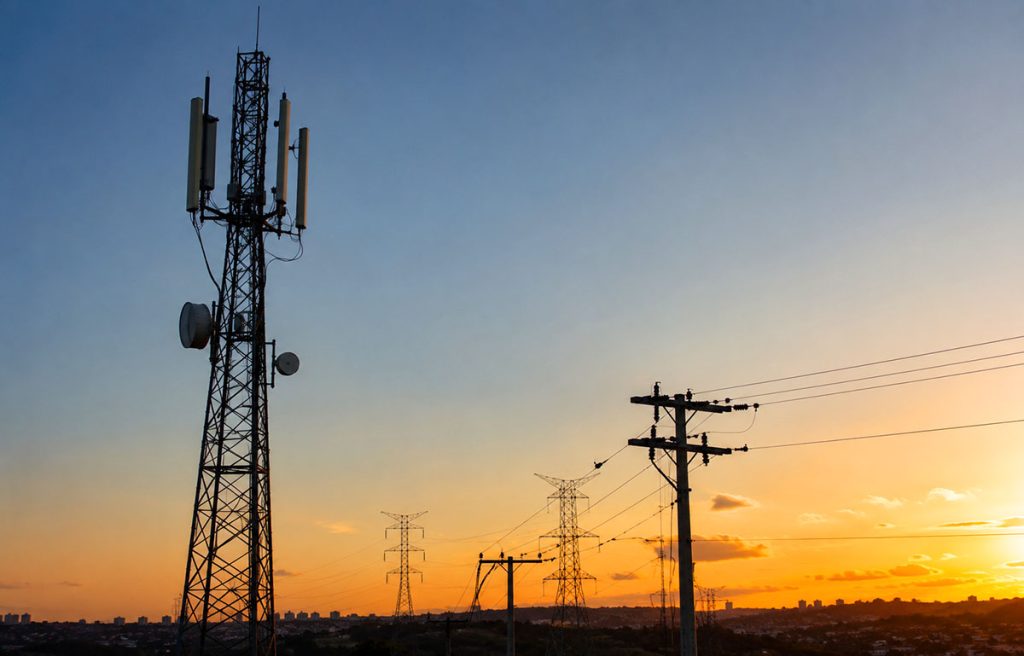 CPFL e TIM redes energia